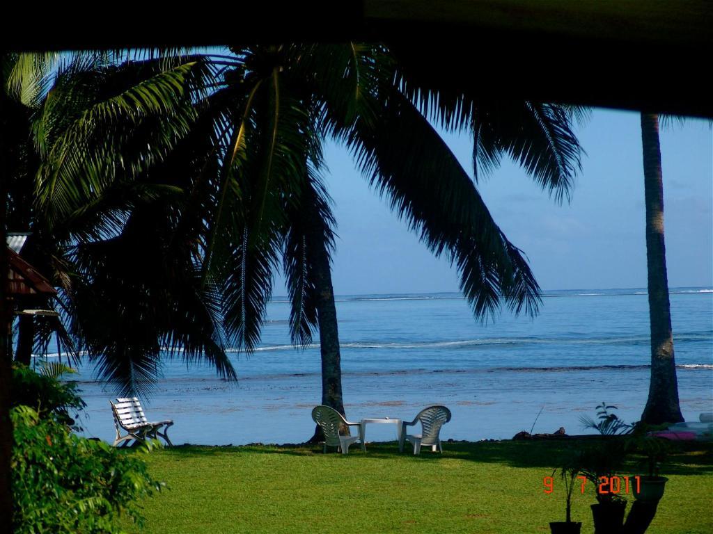 Tauhanihani Village Lodge La Vague Bleue Teahupoo Стая снимка