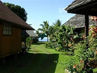 Tauhanihani Village Lodge La Vague Bleue Teahupoo Екстериор снимка